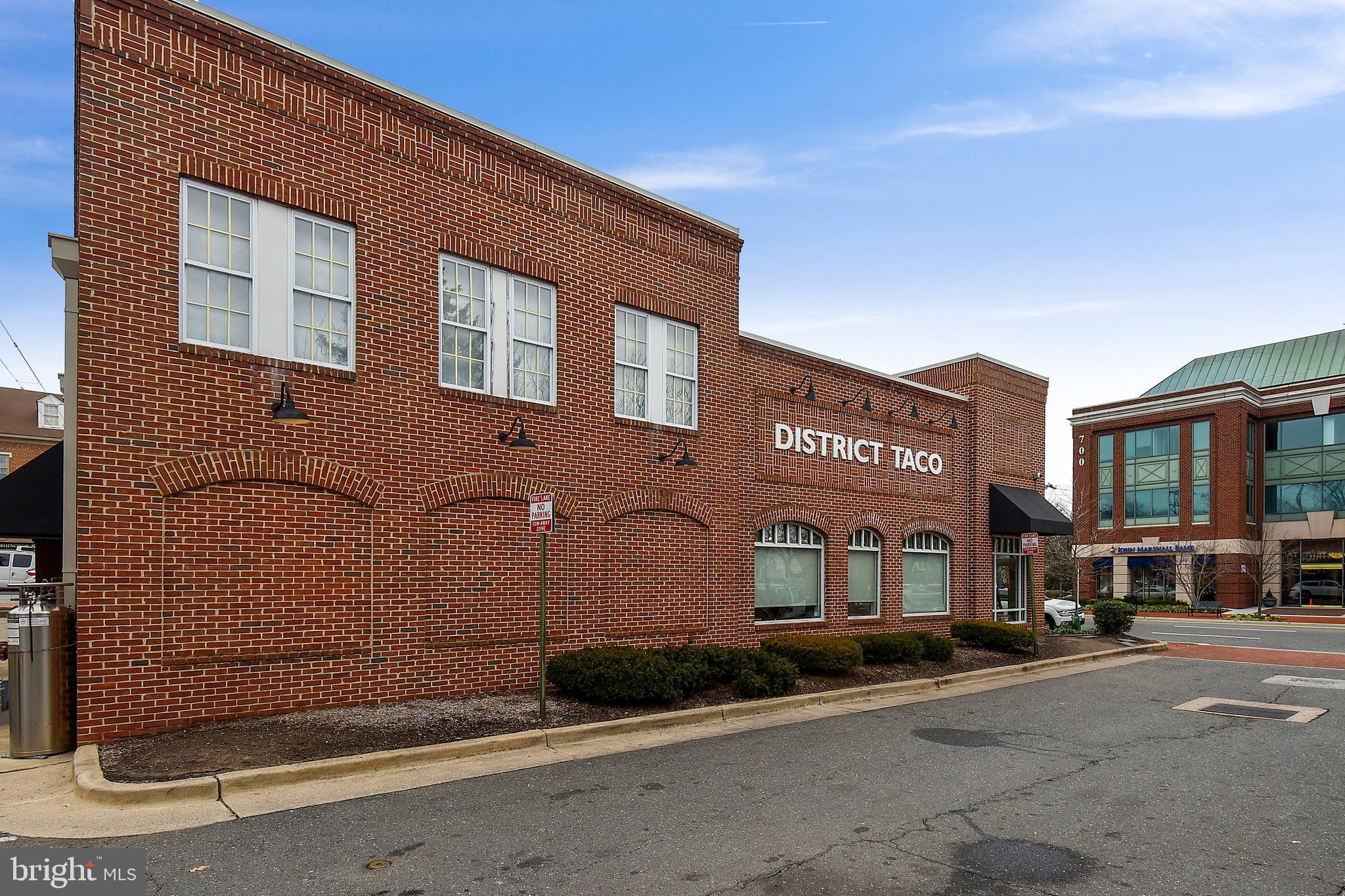 POTOWMACK CROSSING - Residential