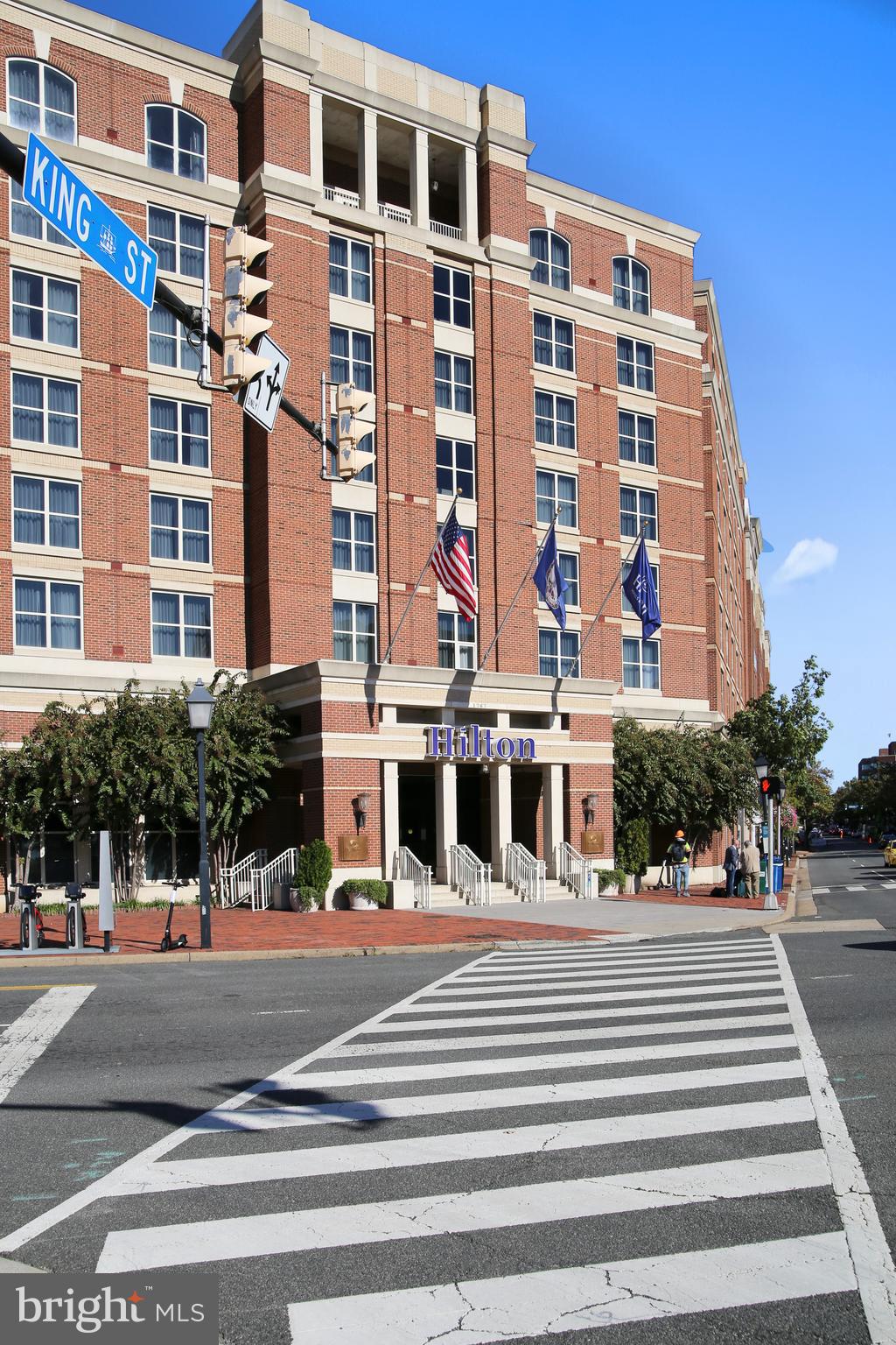 POTOWMACK CROSSING - Residential