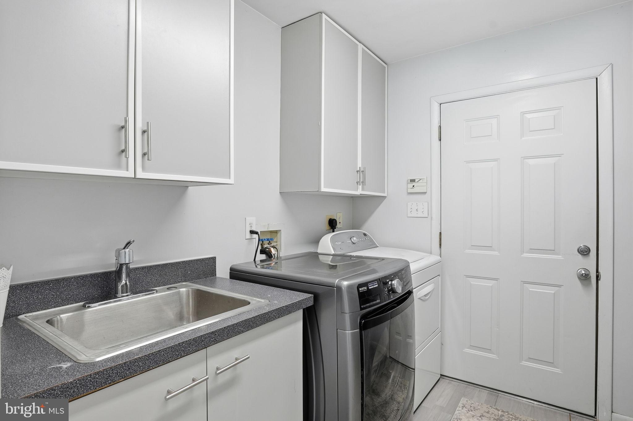 DARNESTOWN OUTSIDE - Residential