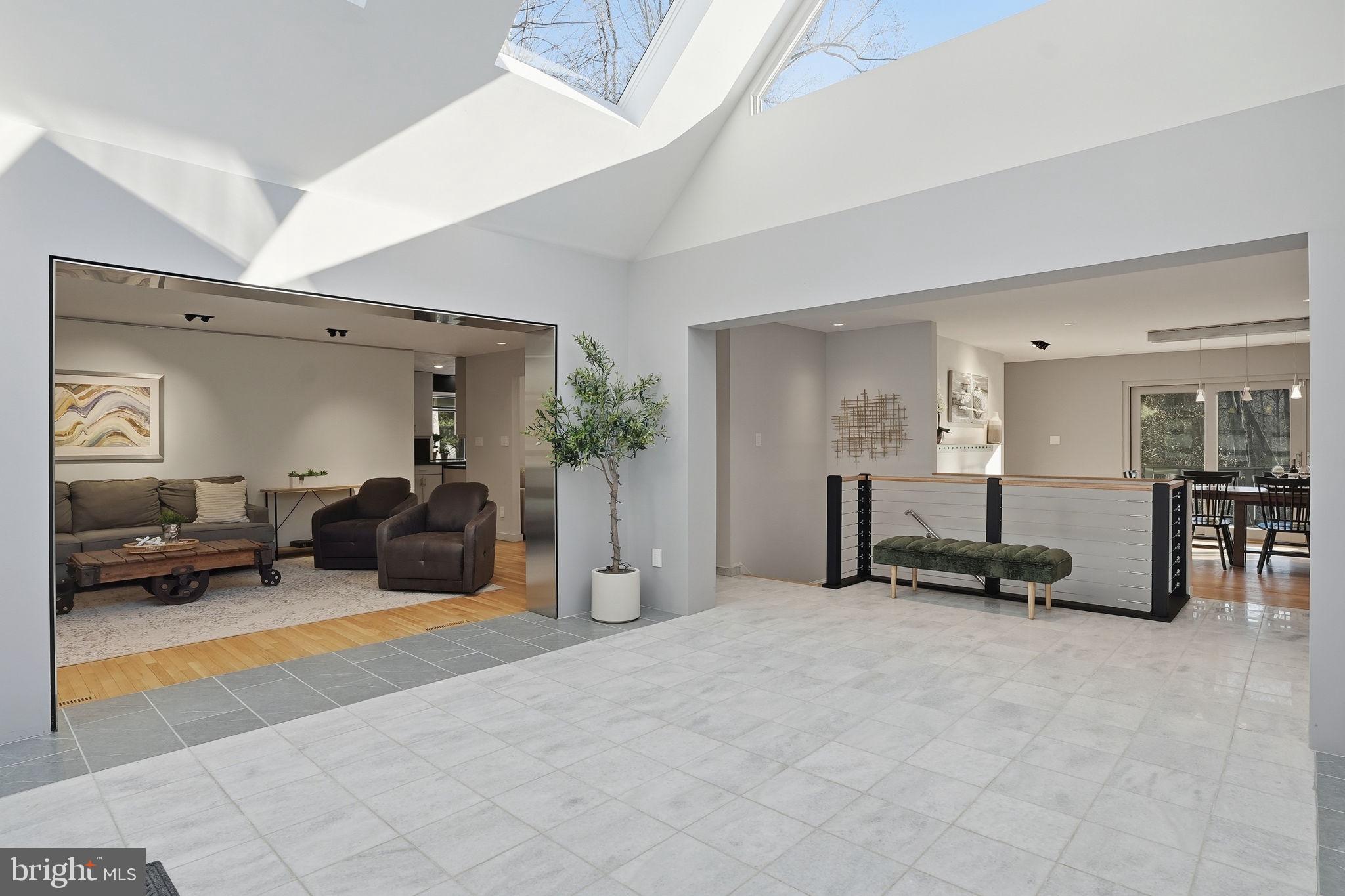 DARNESTOWN OUTSIDE - Residential