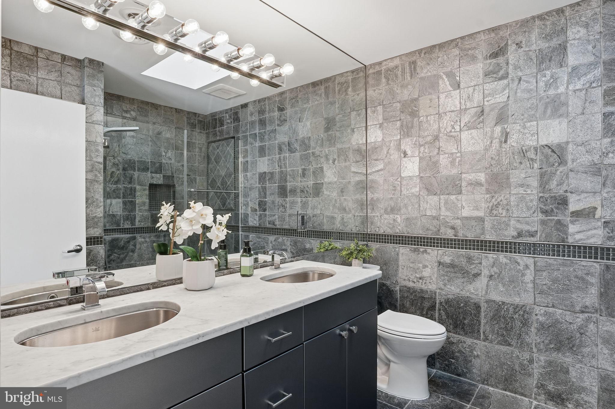 DARNESTOWN OUTSIDE - Residential