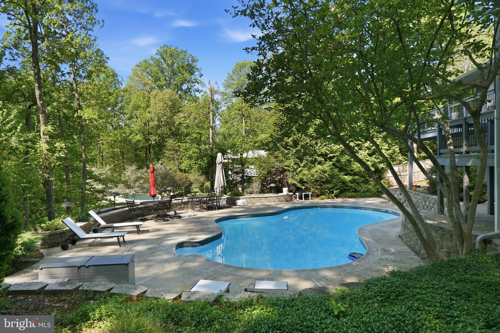 DARNESTOWN OUTSIDE - Residential