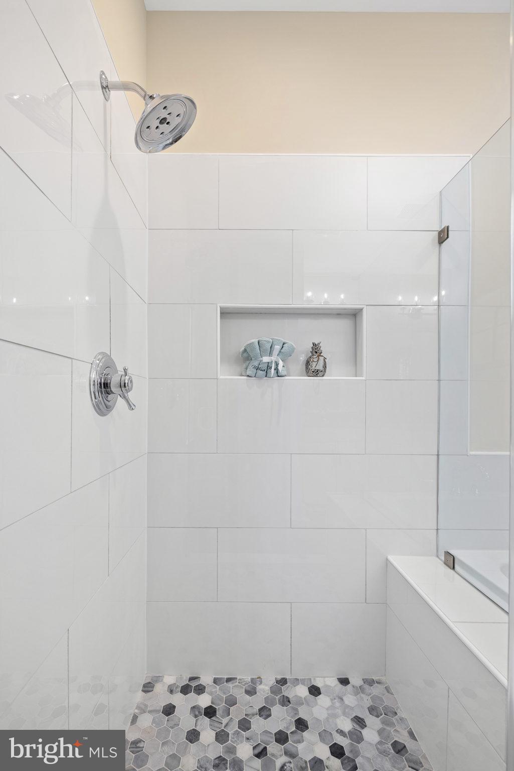 OLD OFFICE ROAD - Residential