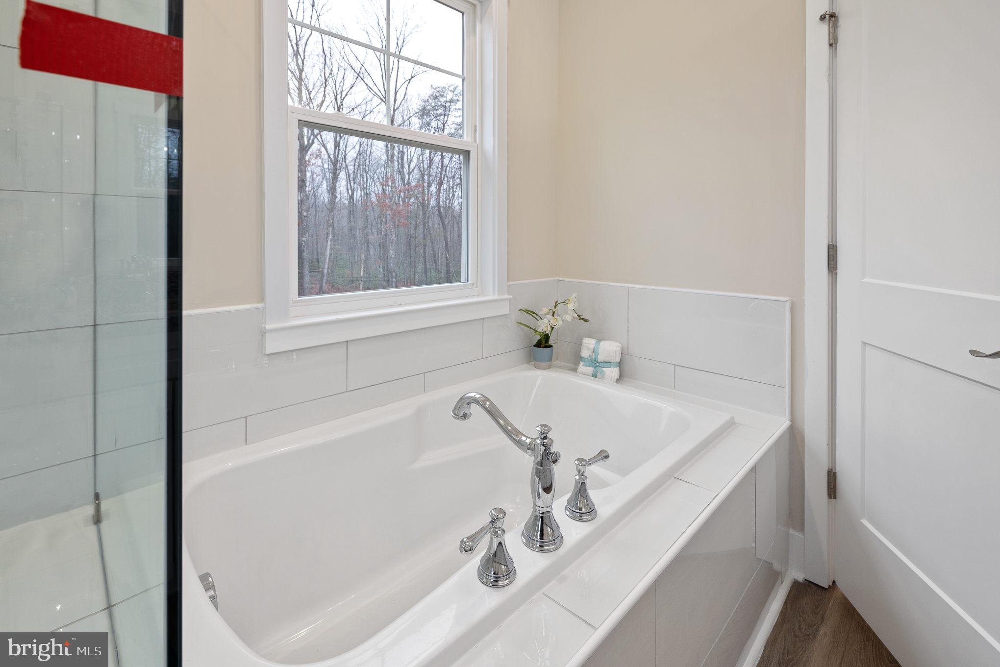 OLD OFFICE ROAD - Residential