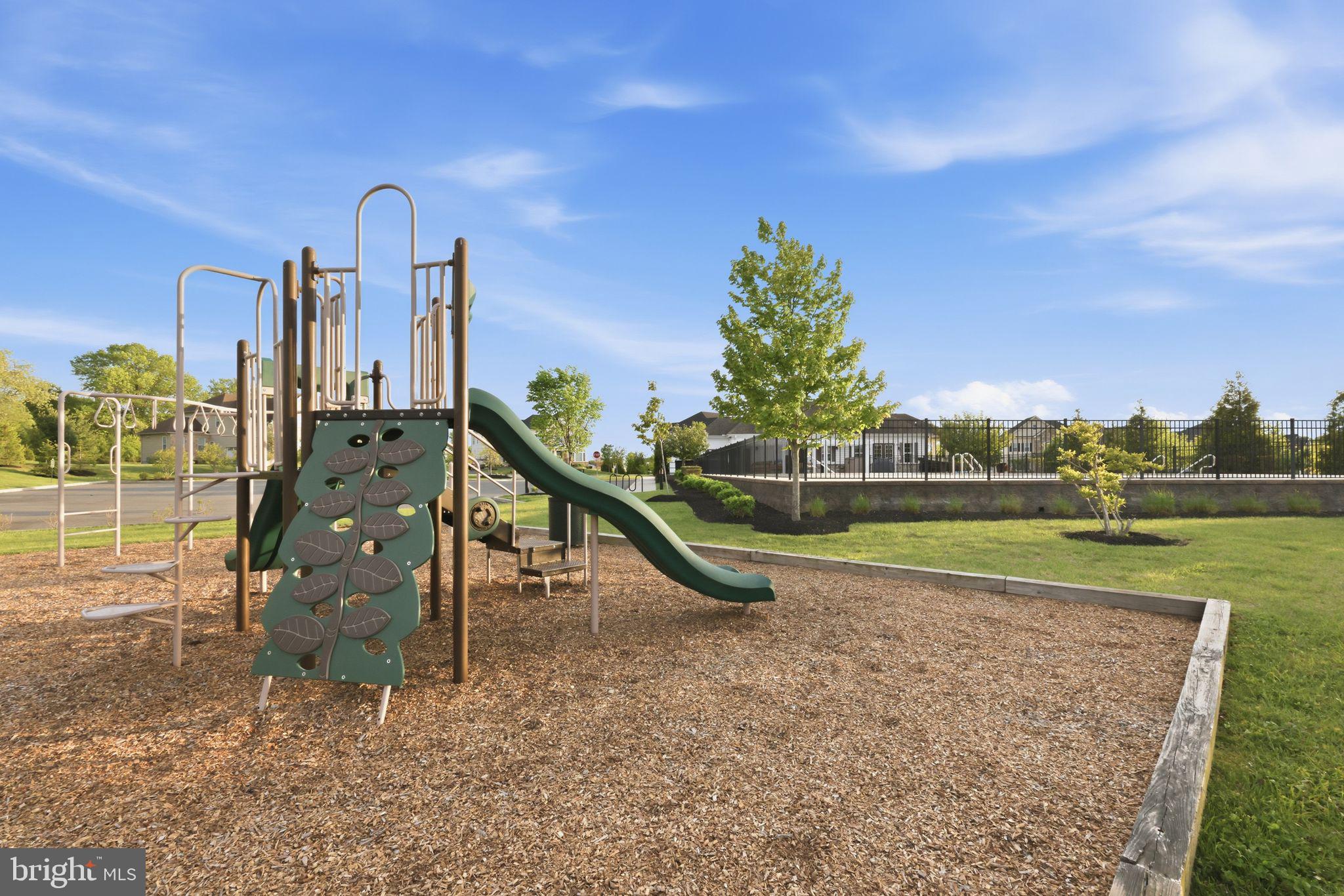HIGH POINTE AT ST GE - Residential
