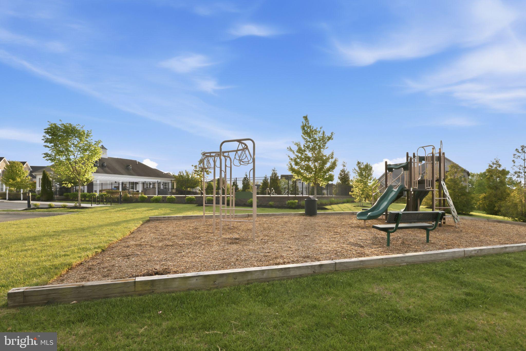 HIGH POINTE AT ST GE - Residential