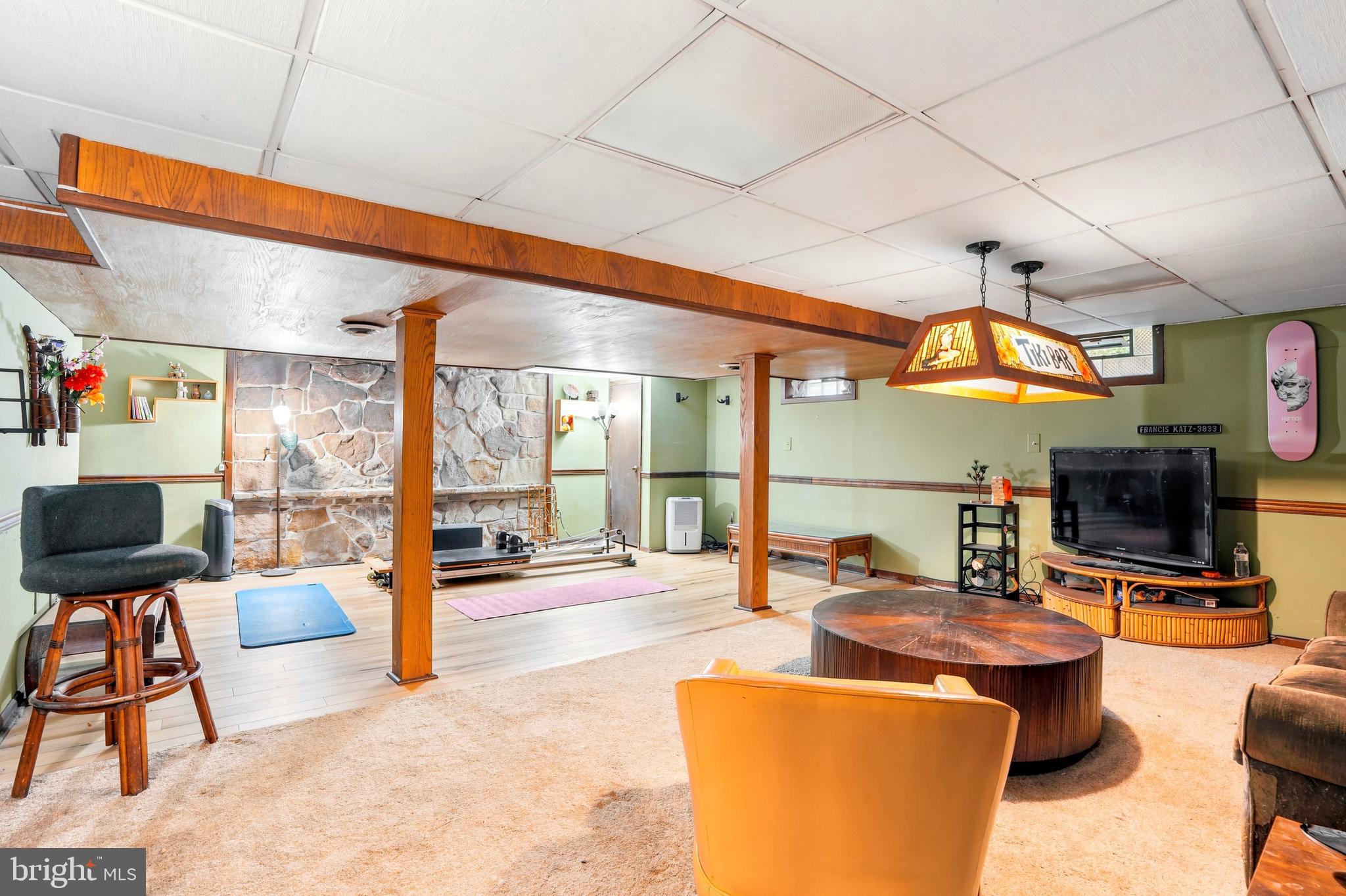 BERKELEY TRACE - Residential