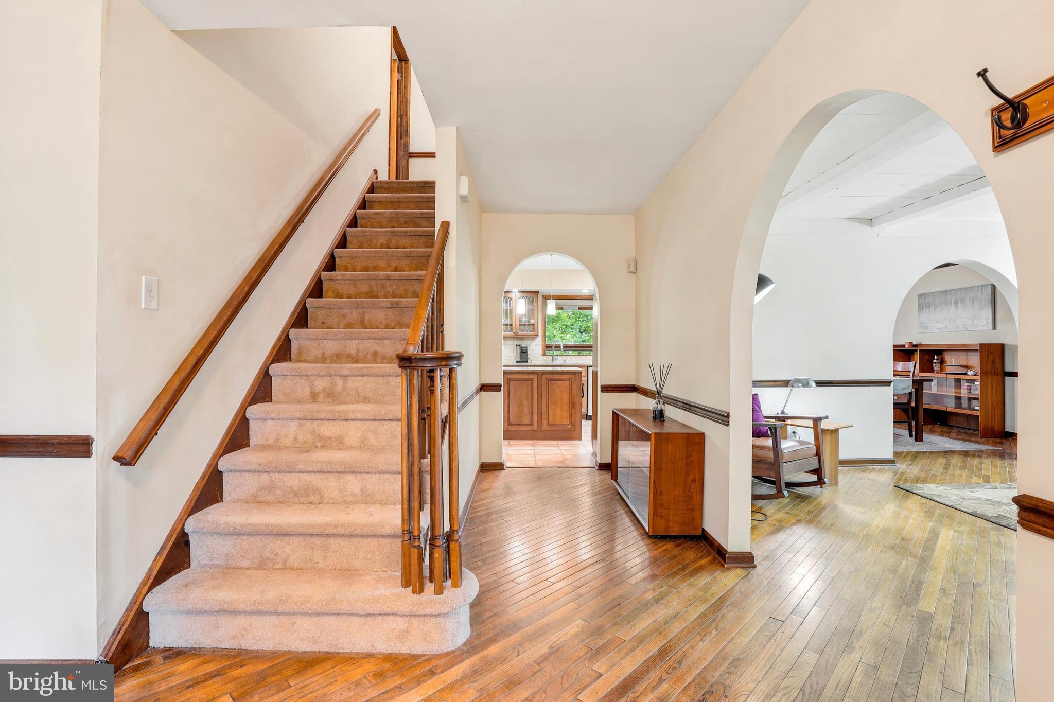 BERKELEY TRACE - Residential
