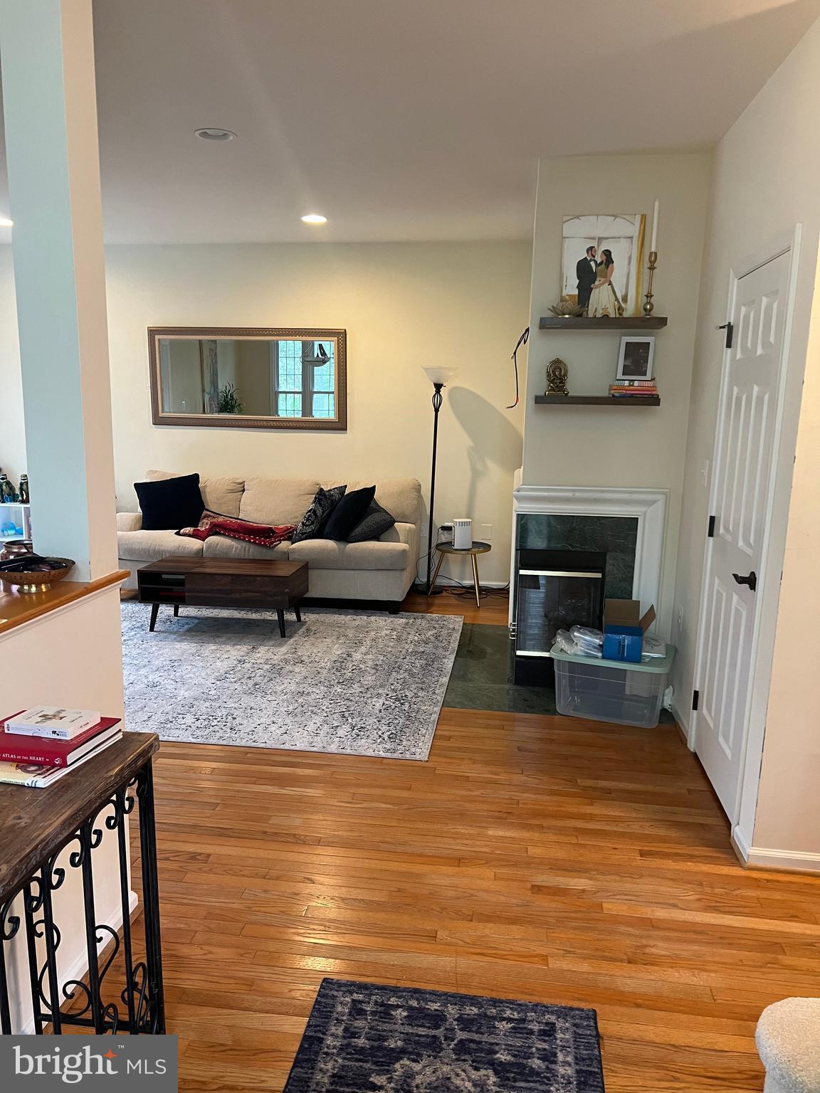 WINDSOR PARK - Residential Lease