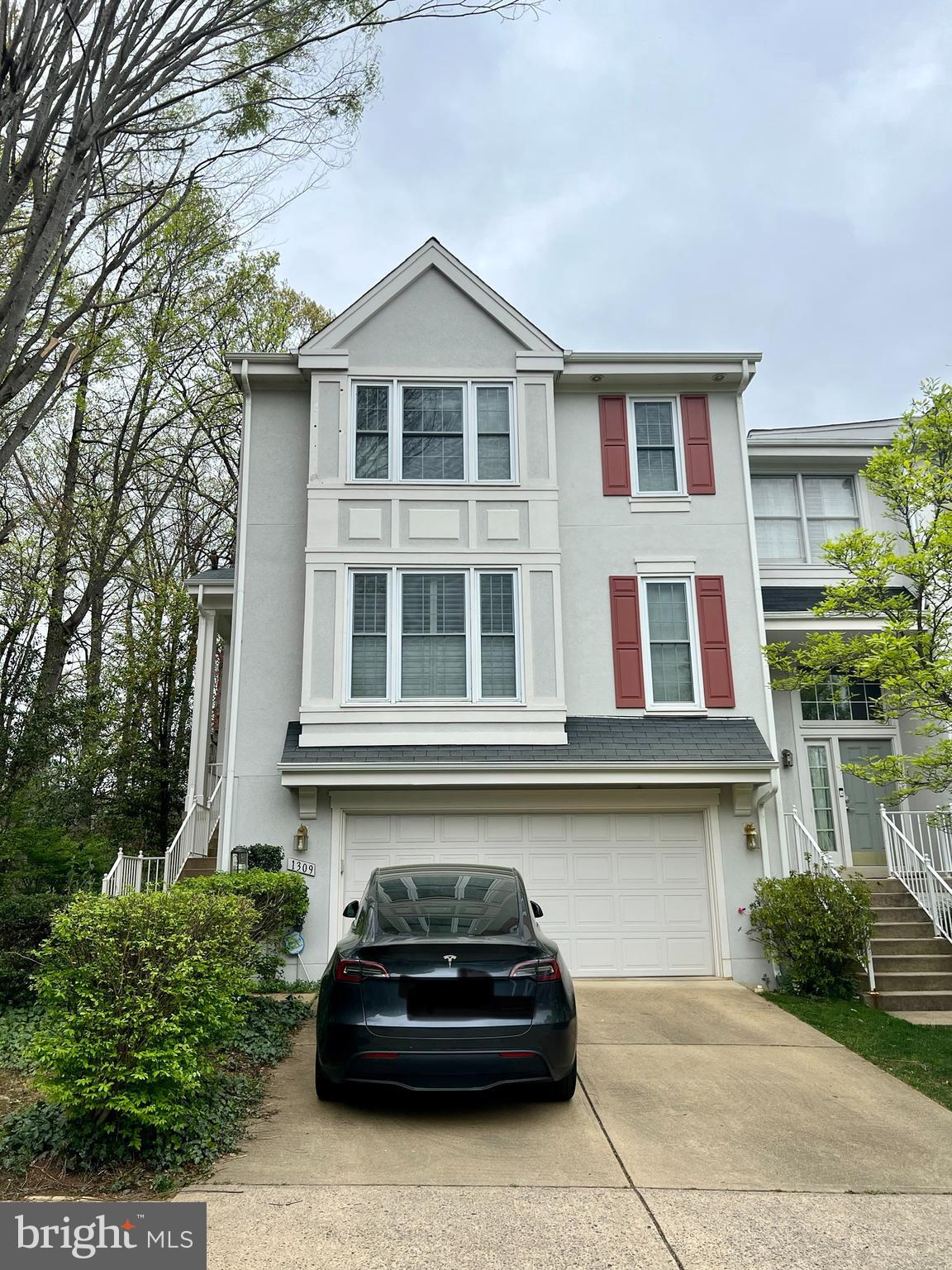 WINDSOR PARK - Residential Lease