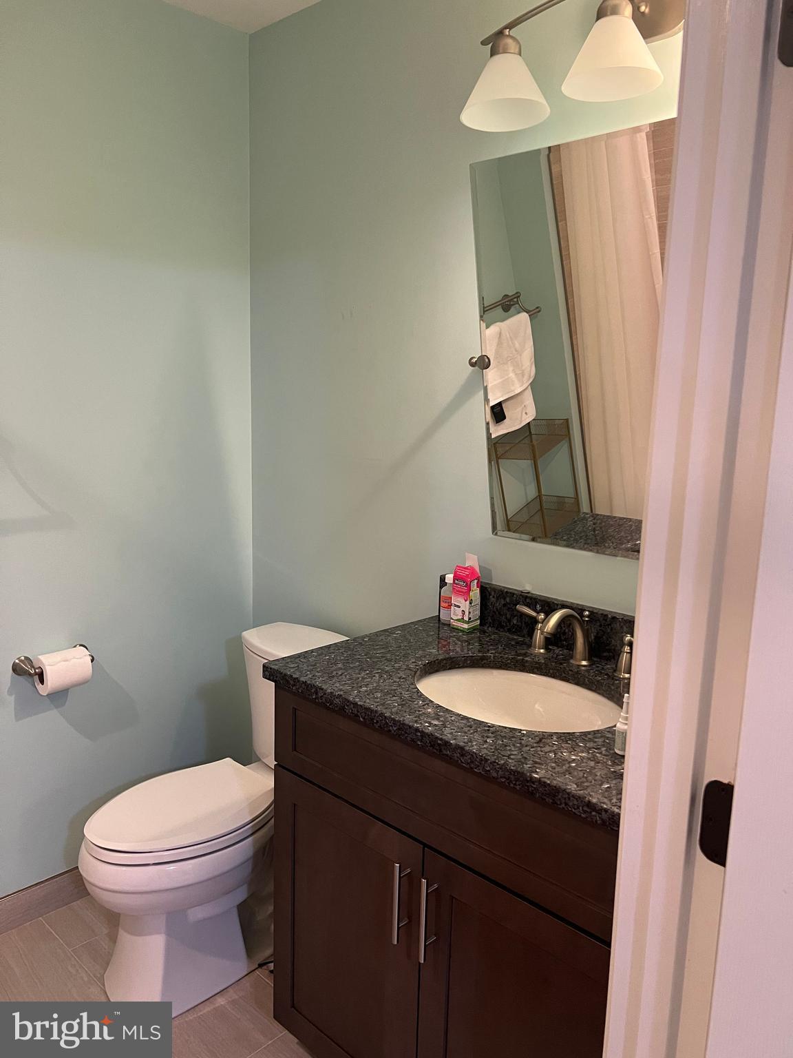 WINDSOR PARK - Residential Lease