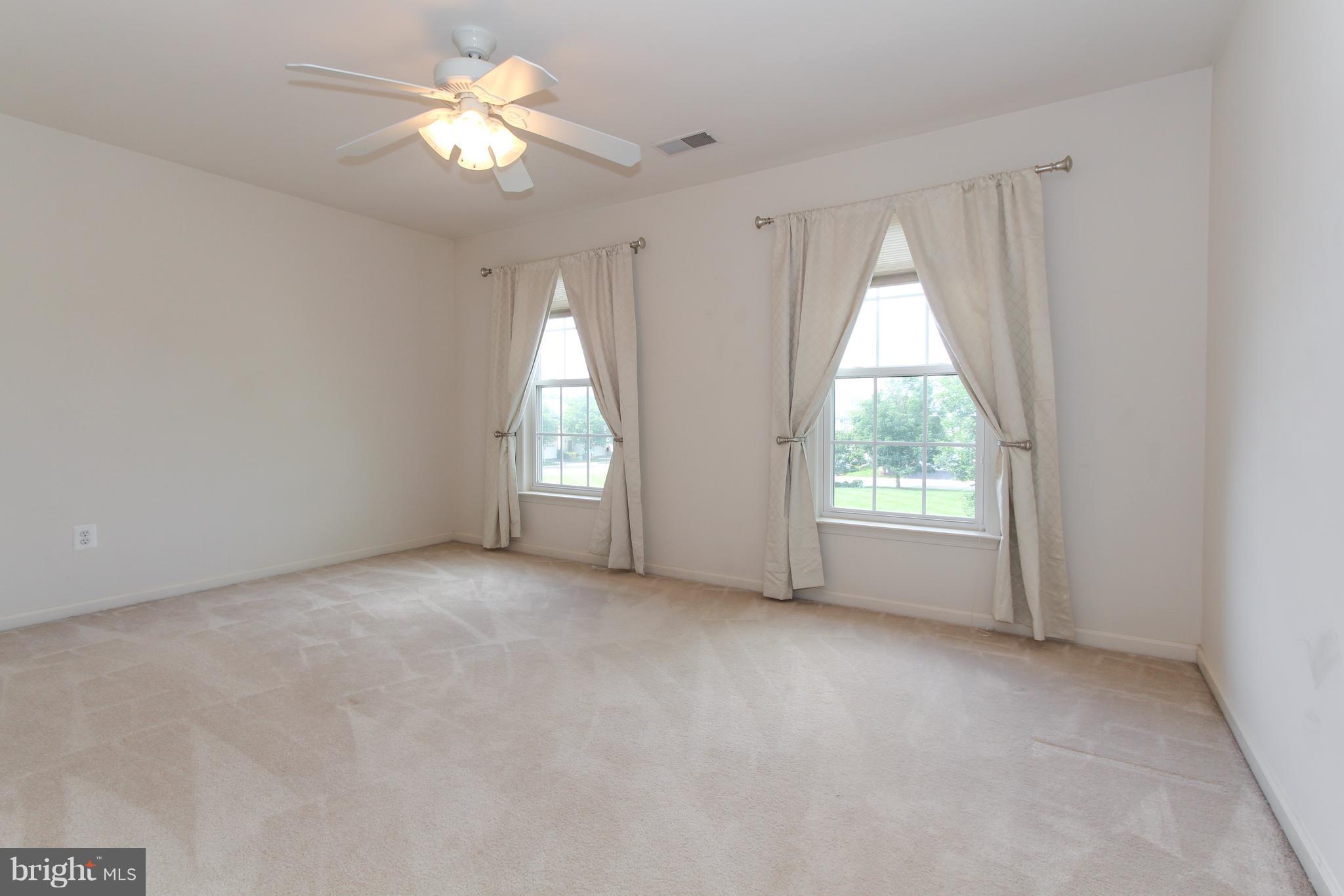 VILLAGES AT HAYMARKET - Residential