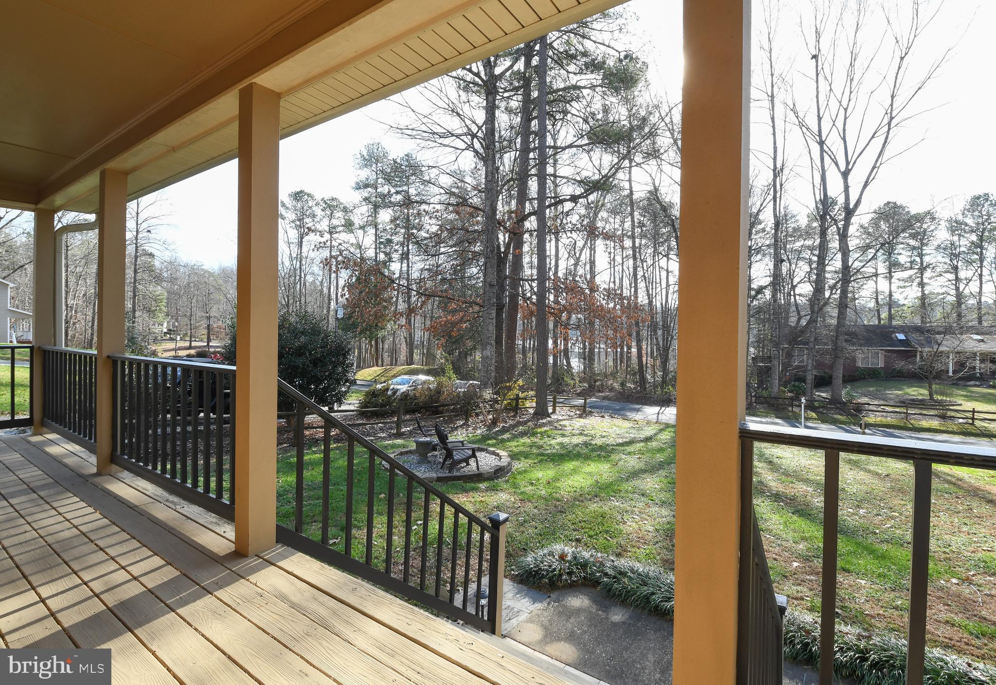 LAKE CAROLINE - Residential