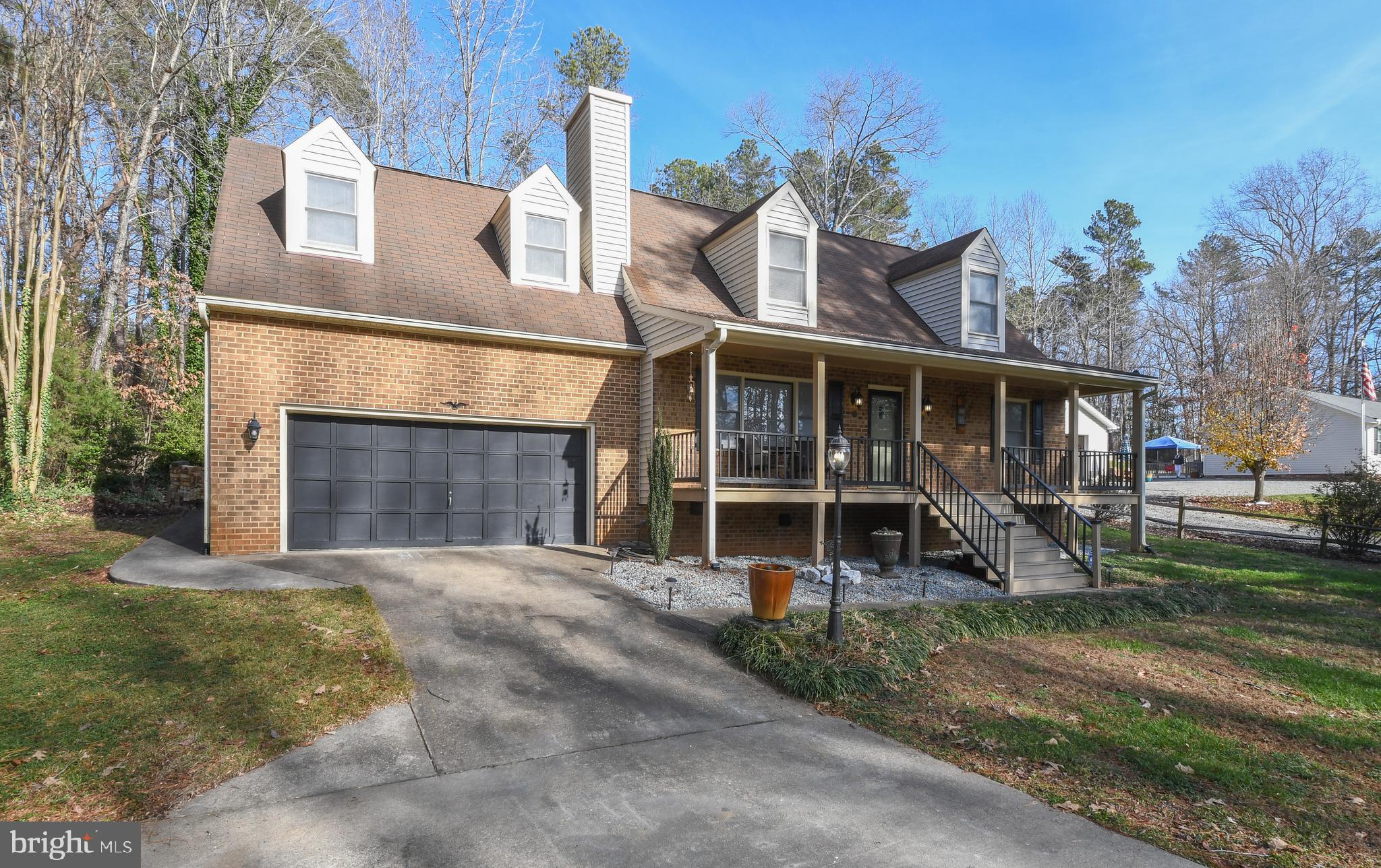 LAKE CAROLINE - Residential