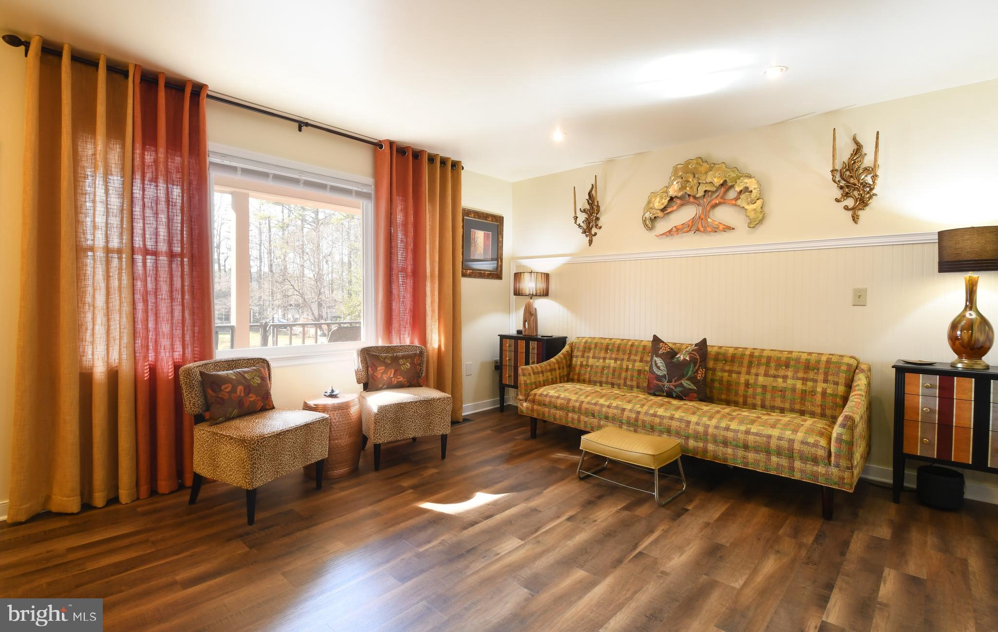 LAKE CAROLINE - Residential