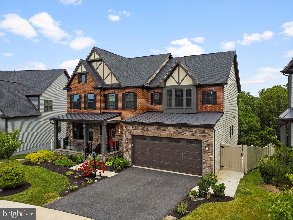 6079 FALLFISH COURT
