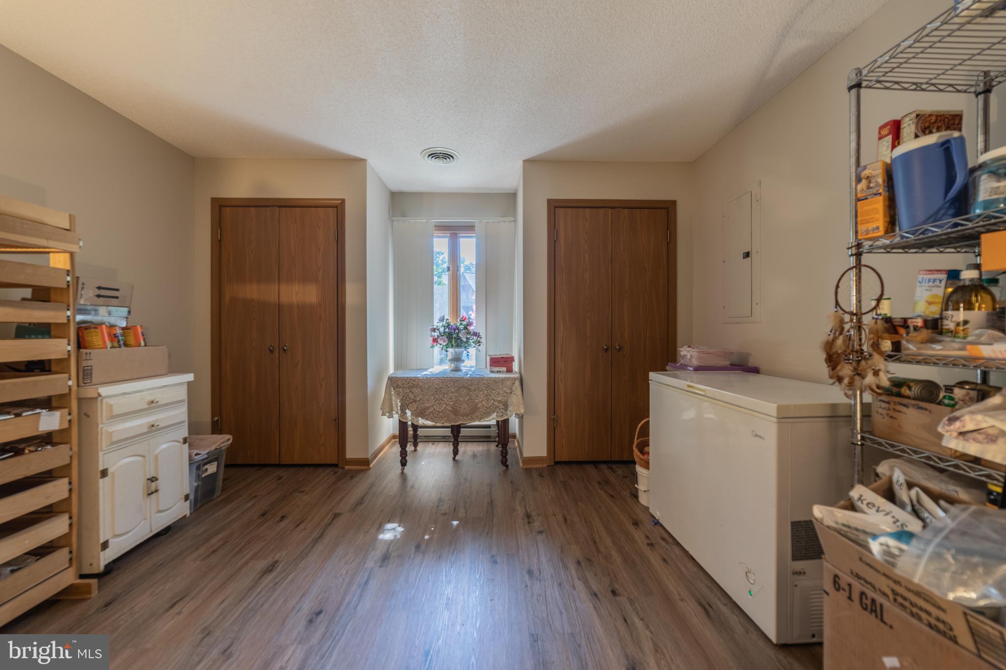 THE WOODS - Residential