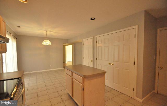 GREENBRIER - Residential Lease