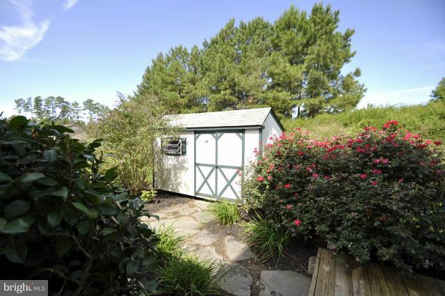 GREENBRIER - Residential Lease