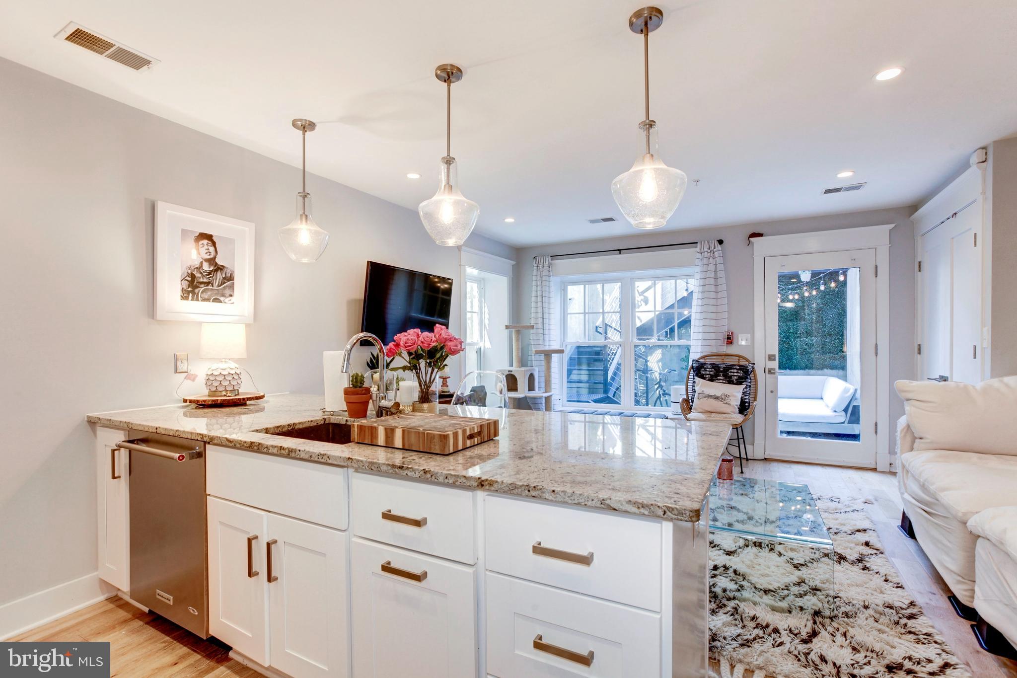 GLOVER PARK - Residential Lease