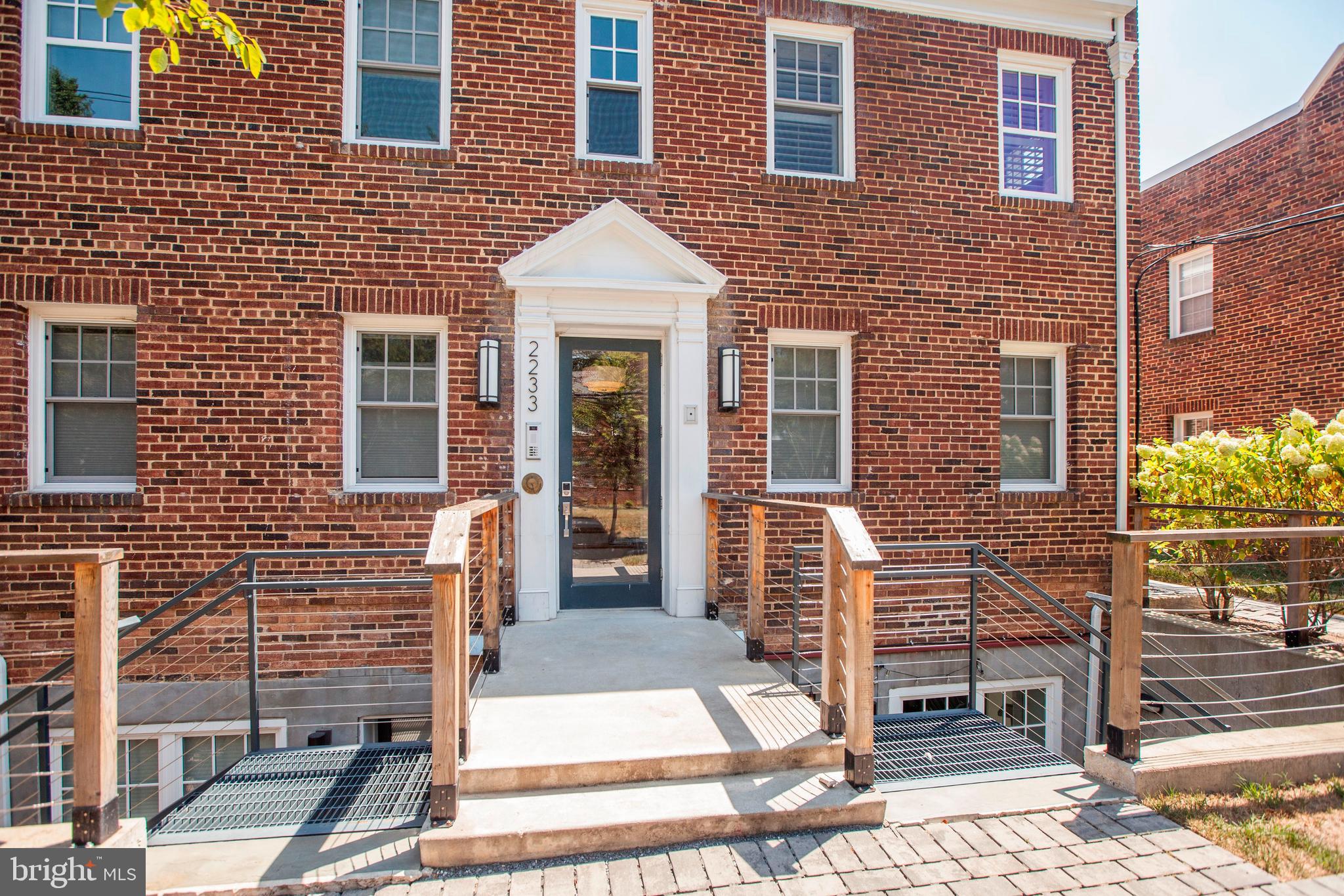 GLOVER PARK - Residential Lease