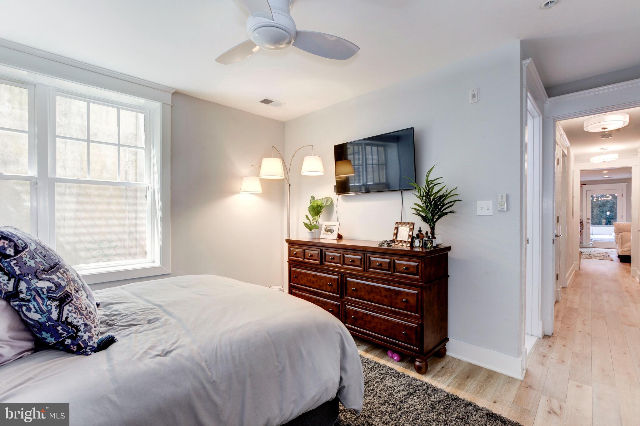 GLOVER PARK - Residential Lease