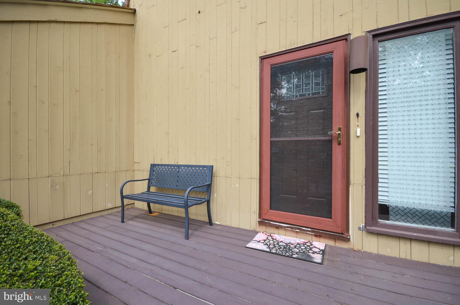 COURTSIDE VILLAS - Residential Lease