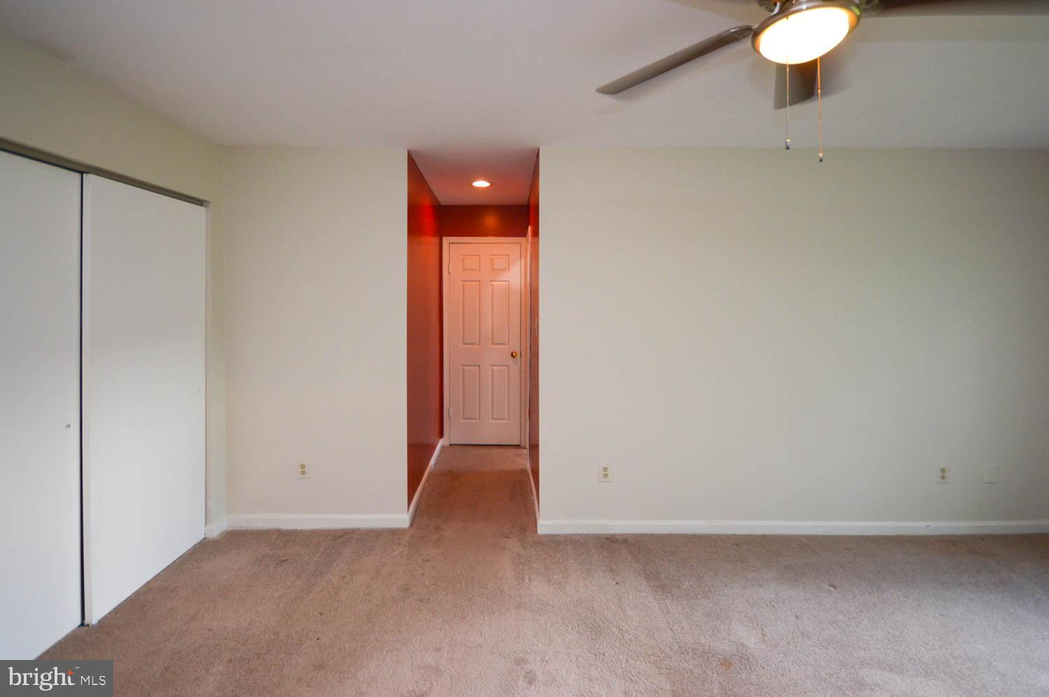 COURTSIDE VILLAS - Residential Lease