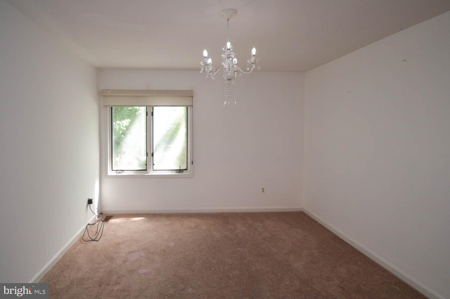 COURTSIDE VILLAS - Residential Lease