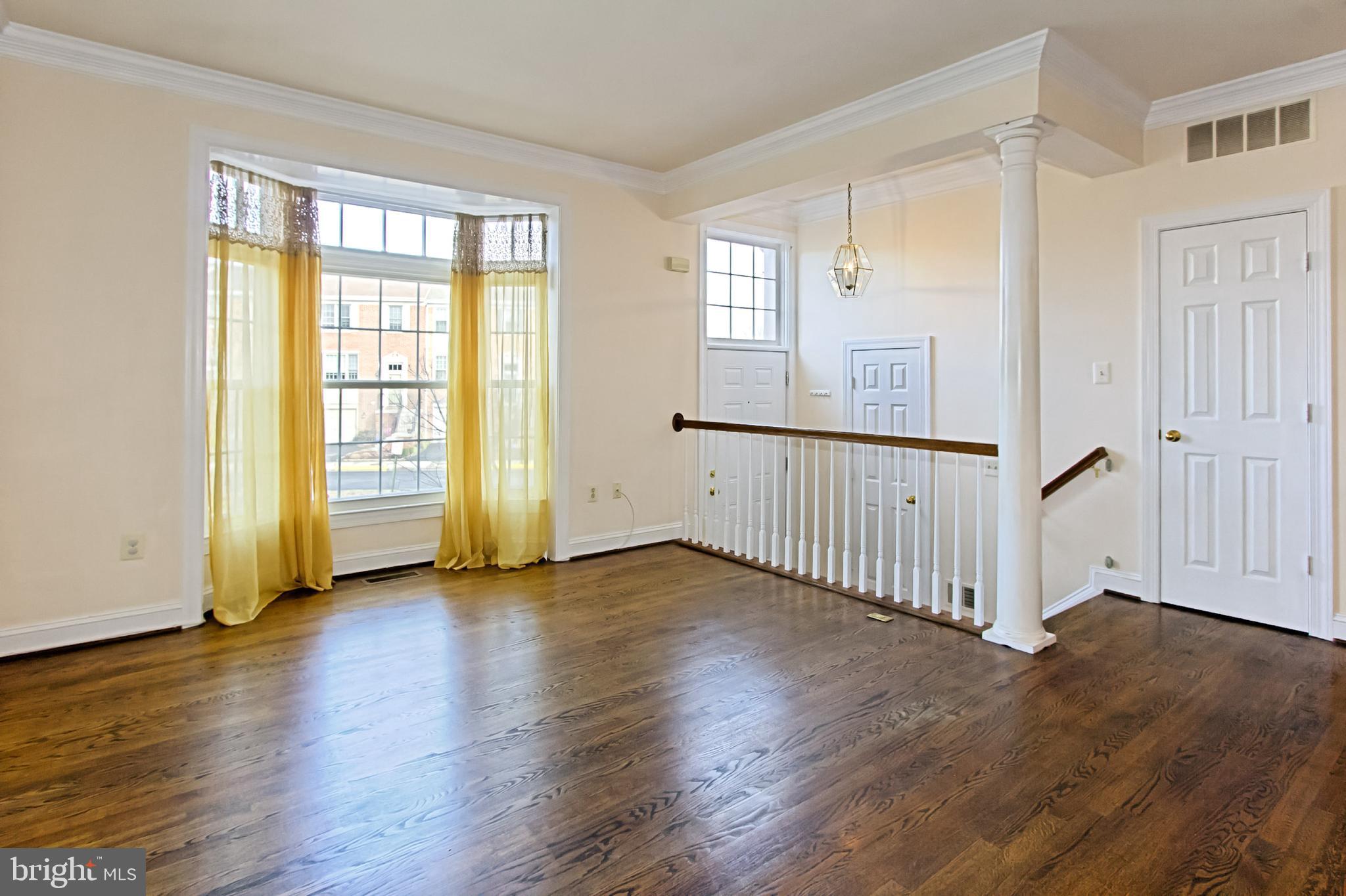 KINGSTOWNE - Residential Lease