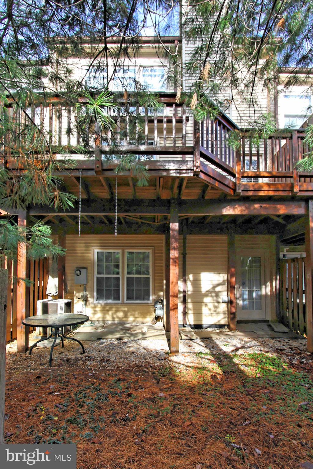 KINGSTOWNE - Residential Lease