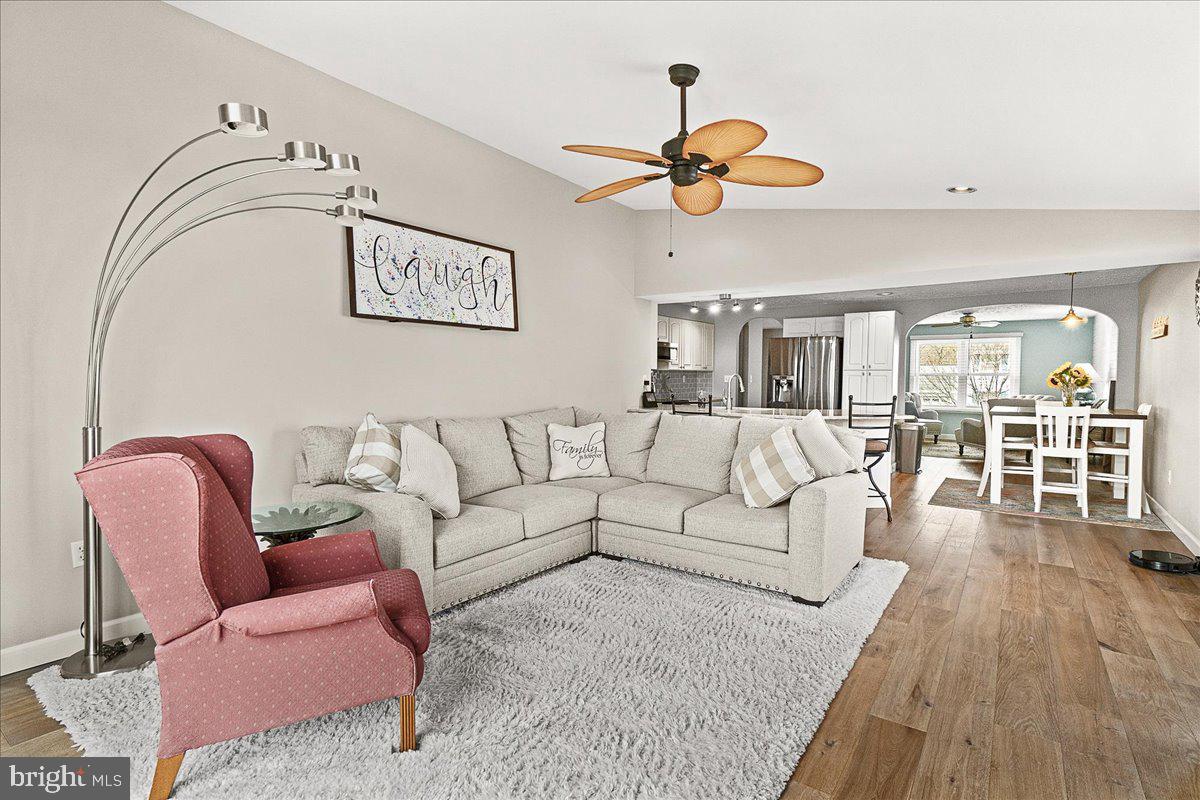 THE PLANTATIONS - Residential