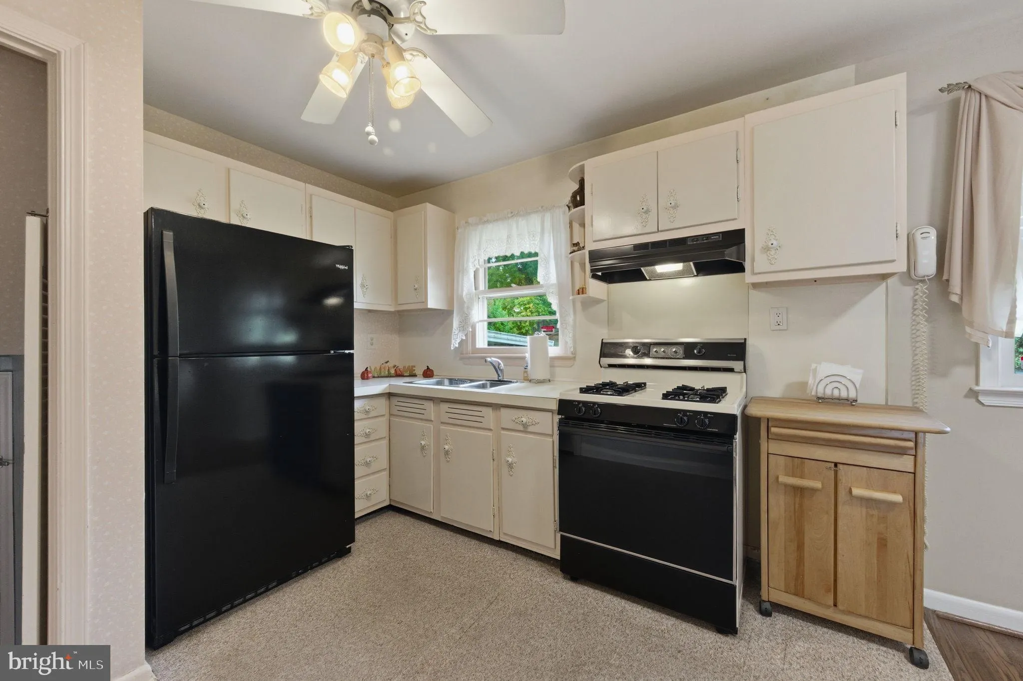 Wilmington, Delaware 19805, United States, 3 Bedrooms Bedrooms, ,1 BathroomBathrooms,Residential,Coming Soon,232211