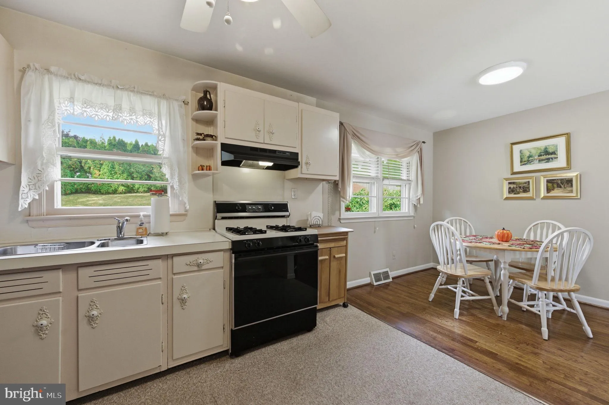 Wilmington, Delaware 19805, United States, 3 Bedrooms Bedrooms, ,1 BathroomBathrooms,Residential,Coming Soon,232211