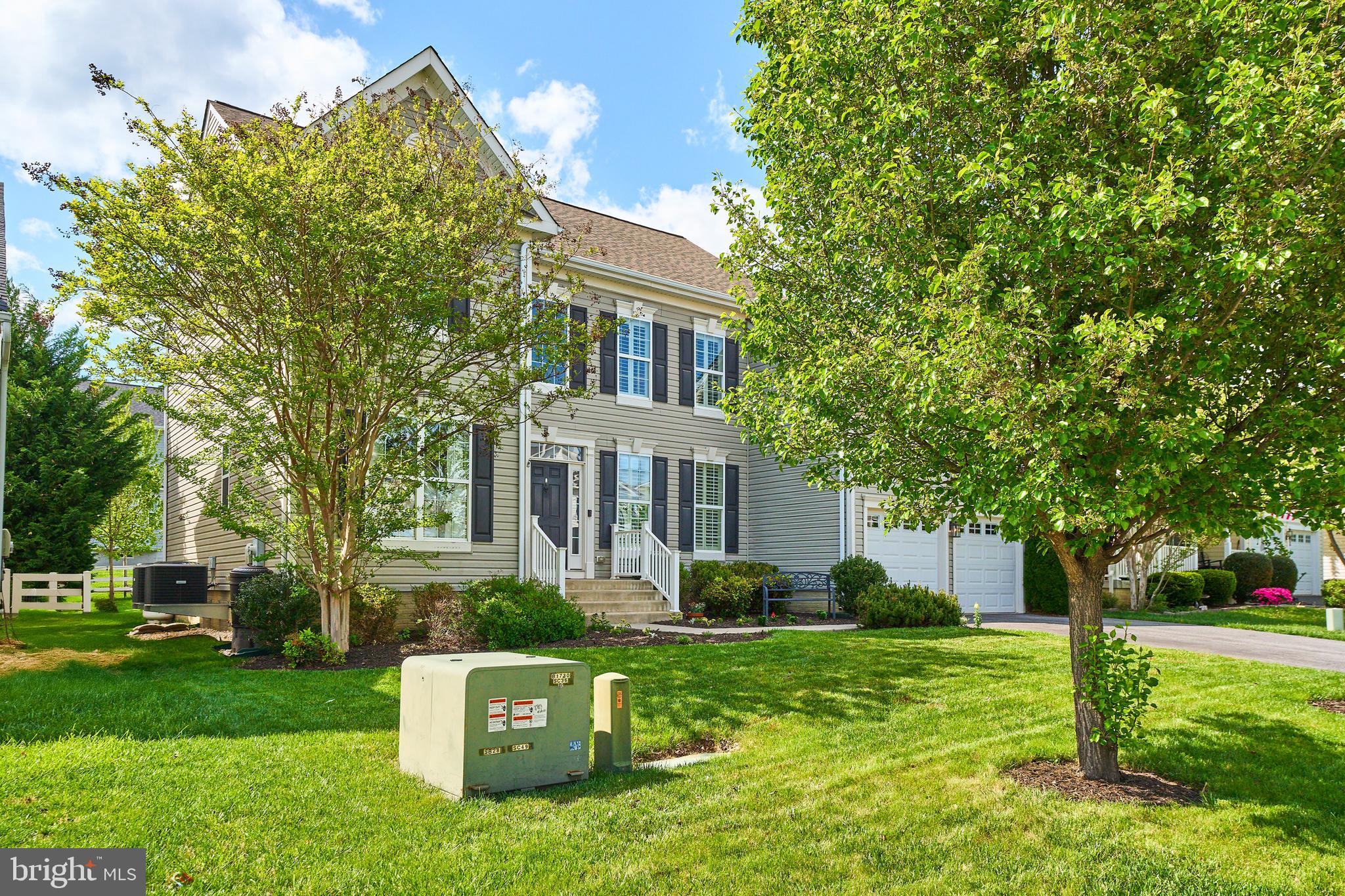 LAKE POINT ROUND HILL - Residential