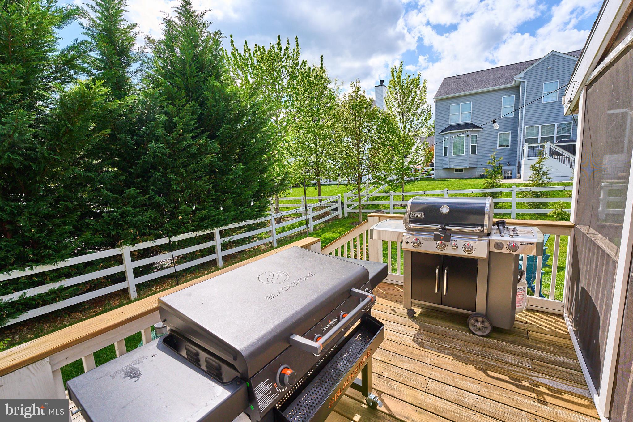 LAKE POINT ROUND HILL - Residential