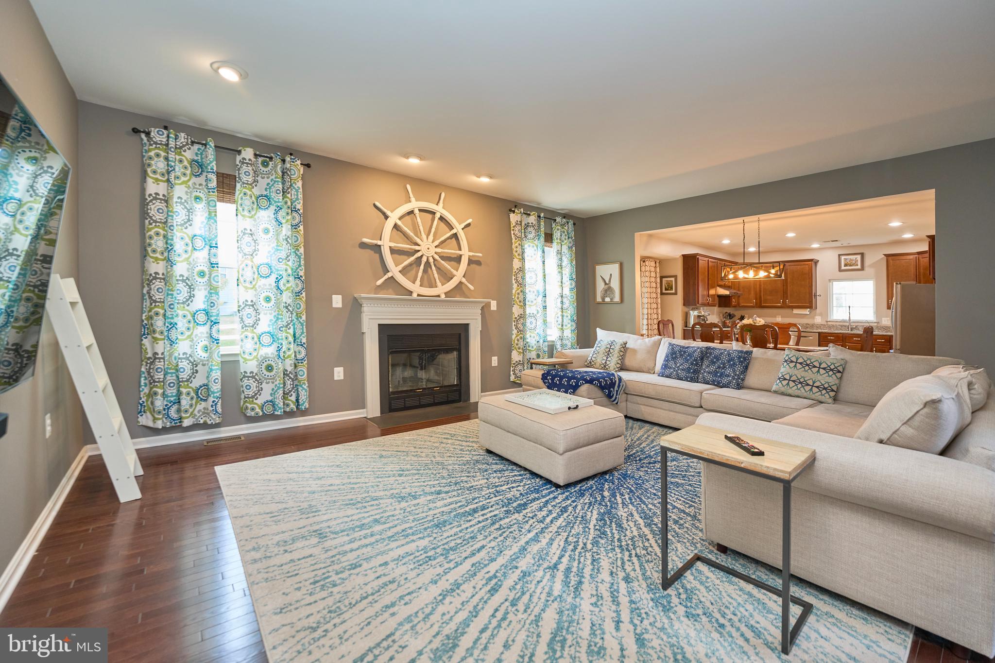 LAKE POINT ROUND HILL - Residential