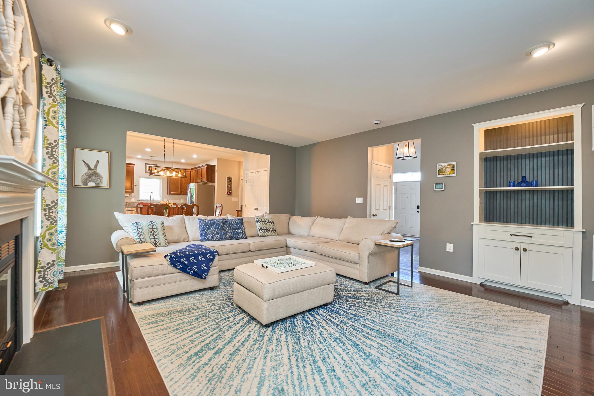 LAKE POINT ROUND HILL - Residential