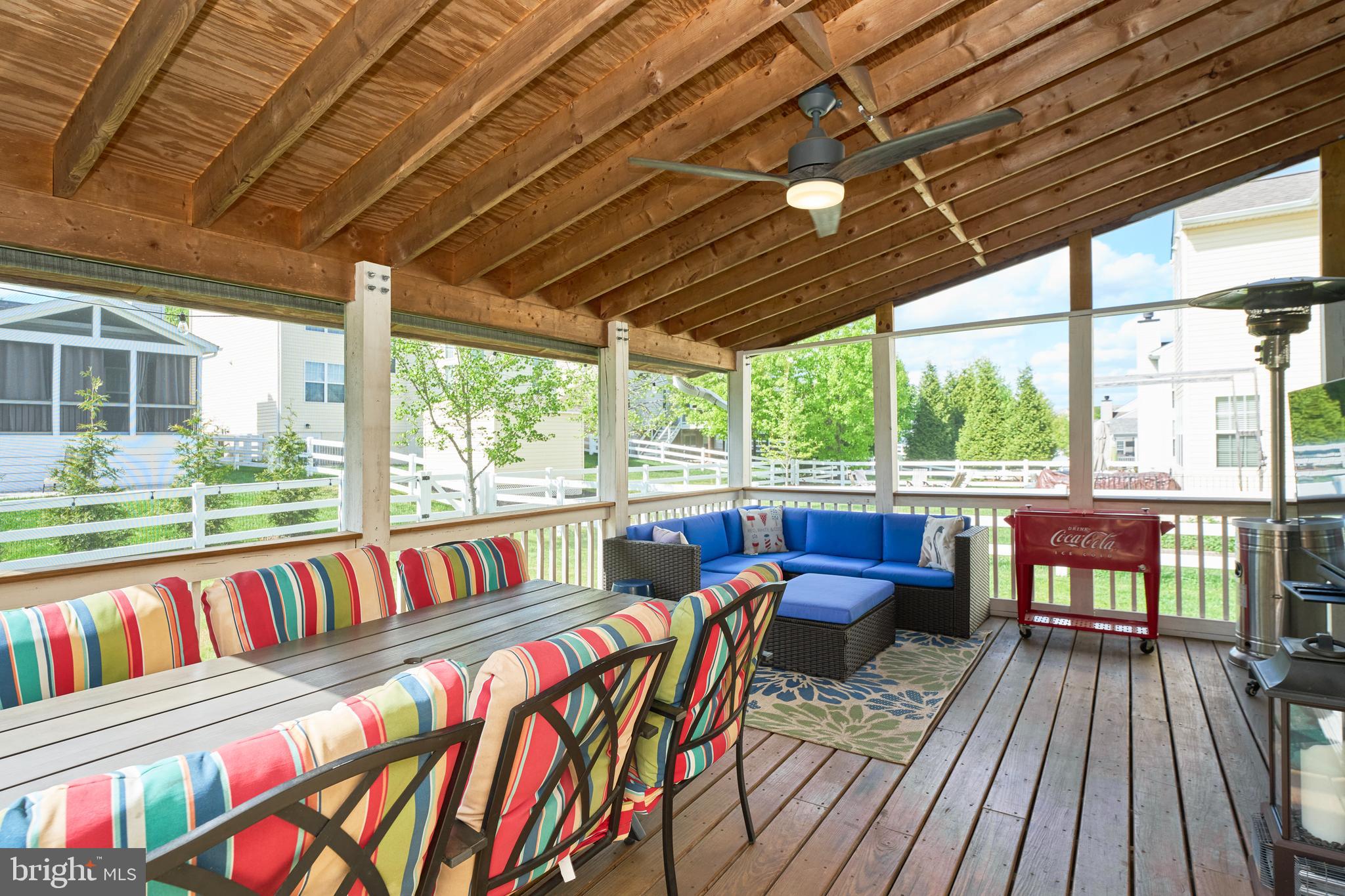 LAKE POINT ROUND HILL - Residential