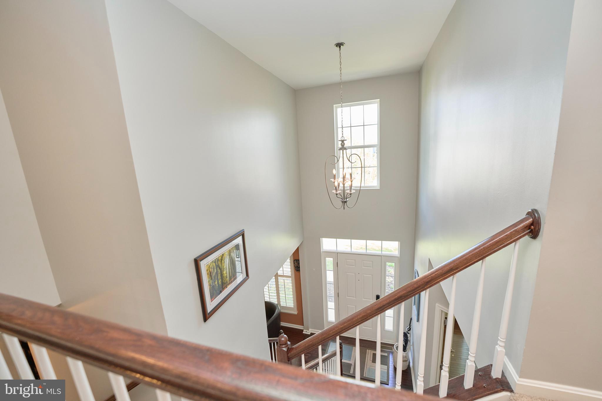 LAKE POINT ROUND HILL - Residential