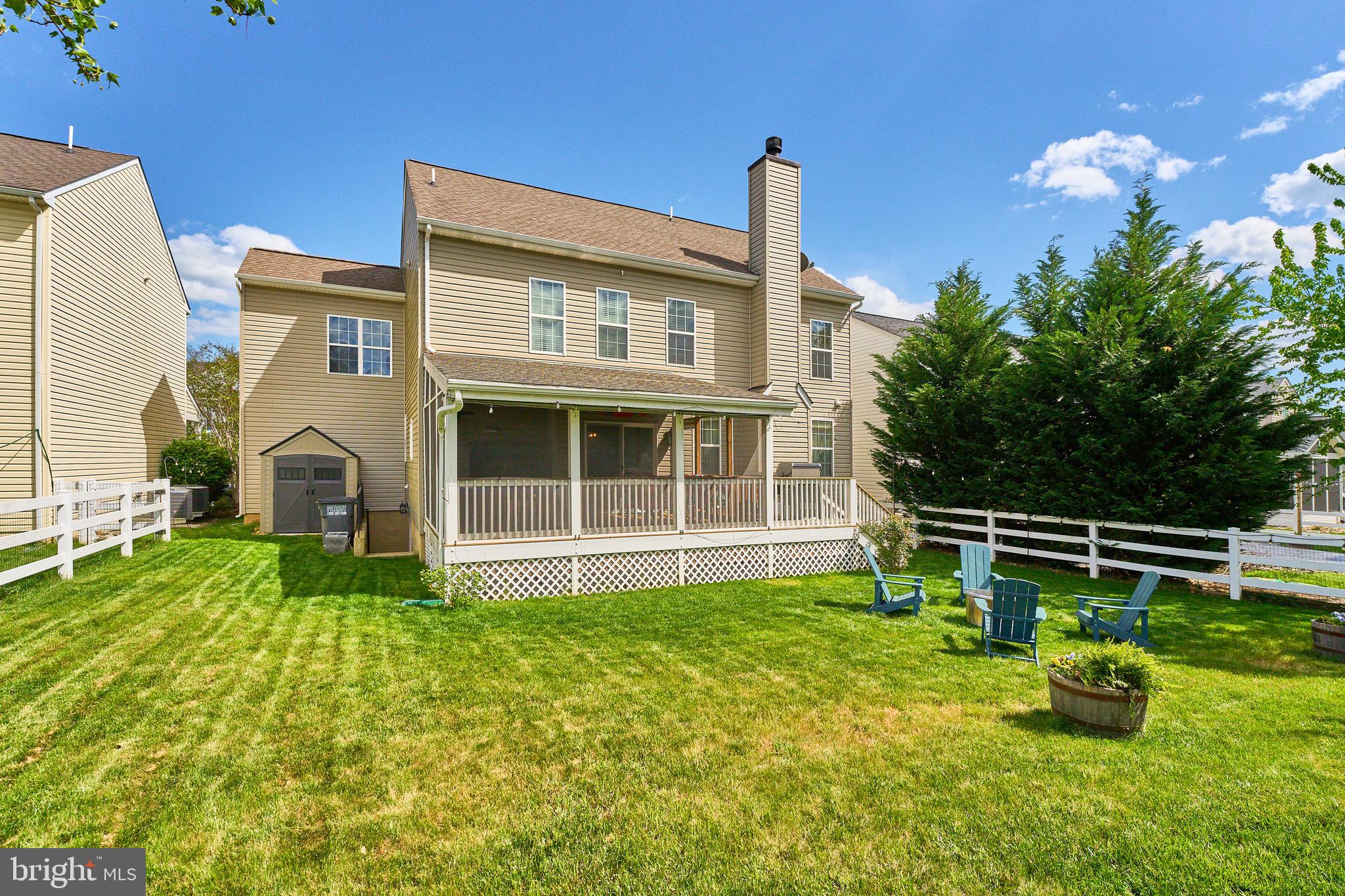 LAKE POINT ROUND HILL - Residential