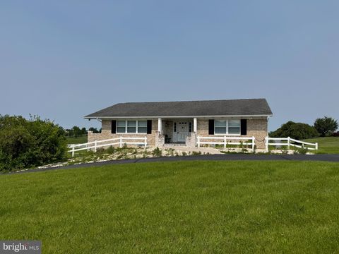 6472 EDWARDS DRIVE MERCERSBURG PA 17236