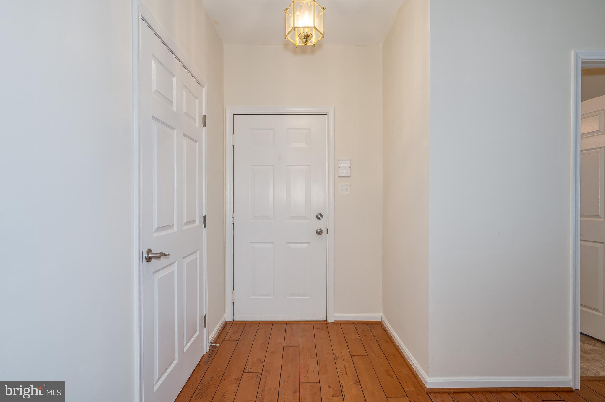 WATERSIDE - Residential