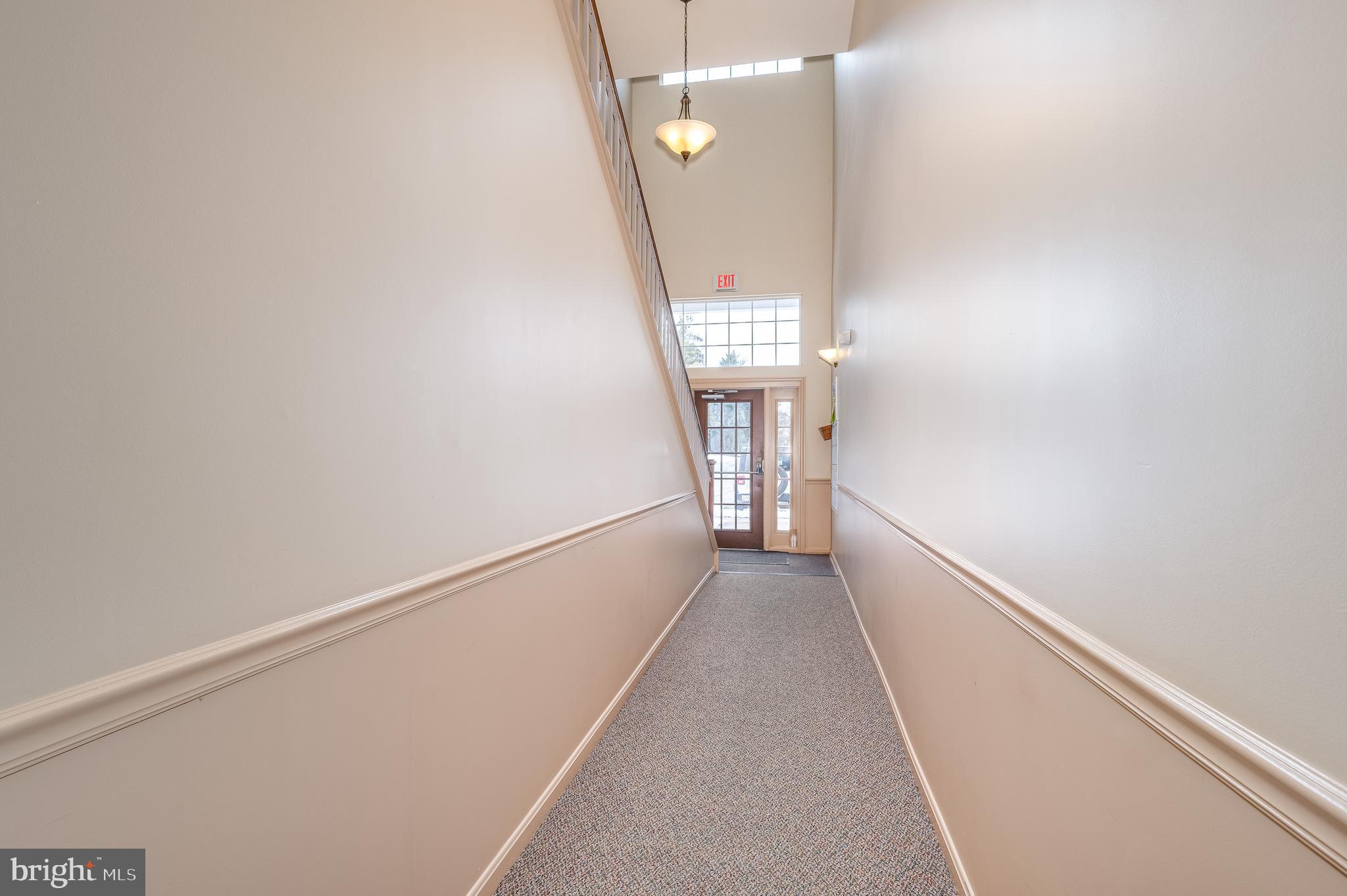 WATERSIDE - Residential