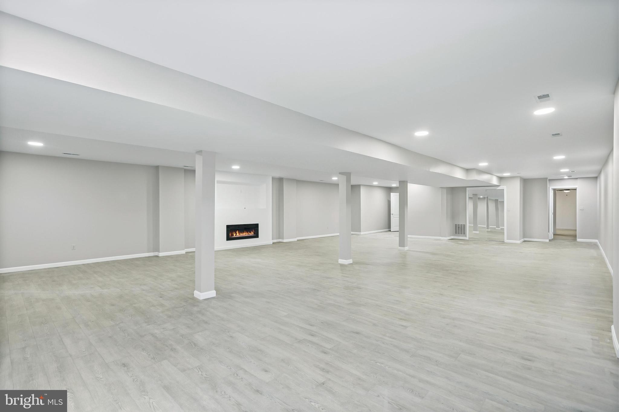 SHAWAN AT HUNT VALLEY - Residential