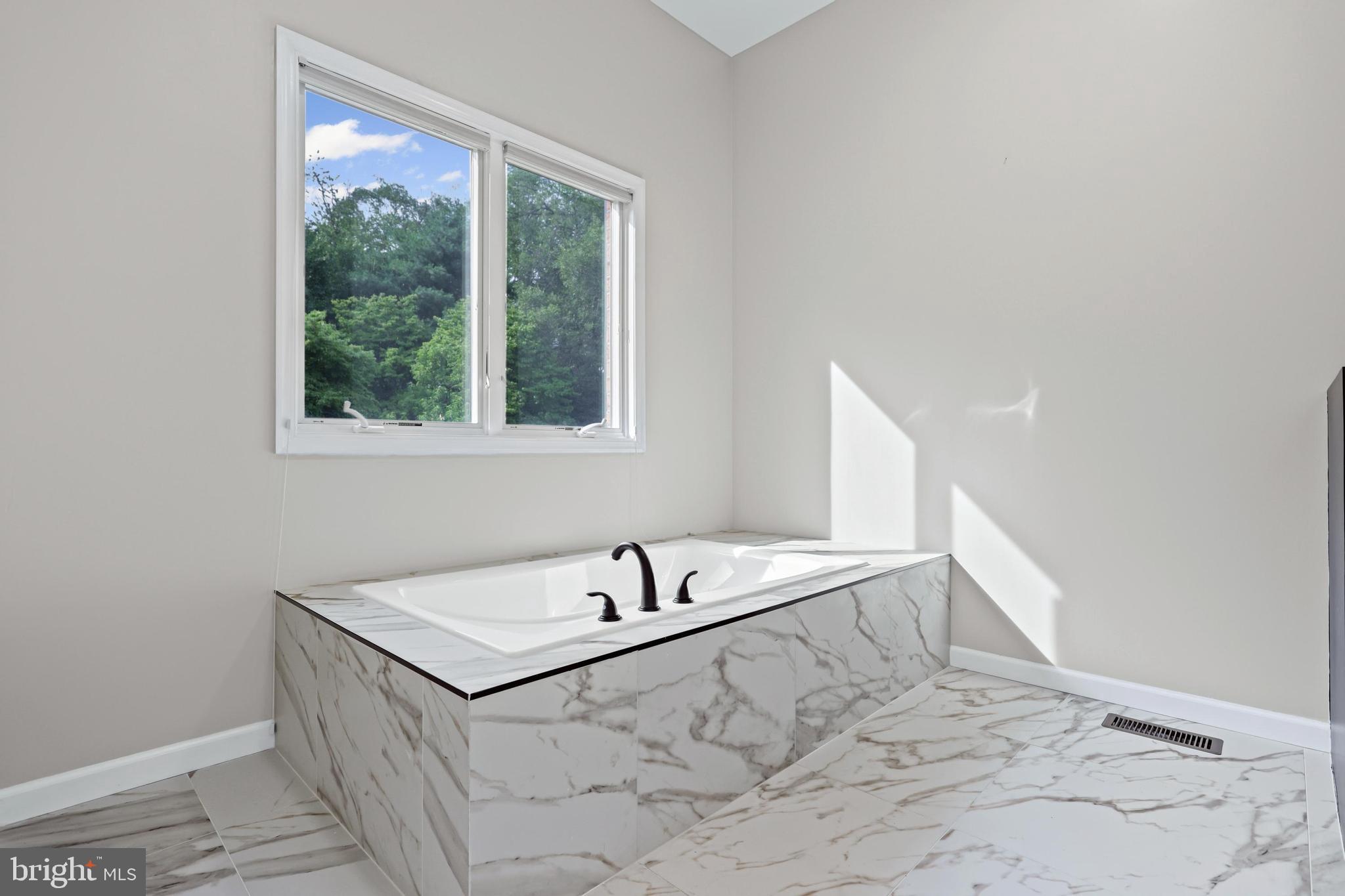 SHAWAN AT HUNT VALLEY - Residential