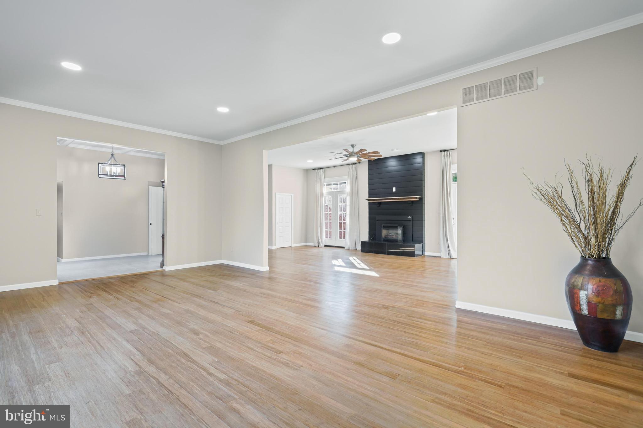 SHAWAN AT HUNT VALLEY - Residential