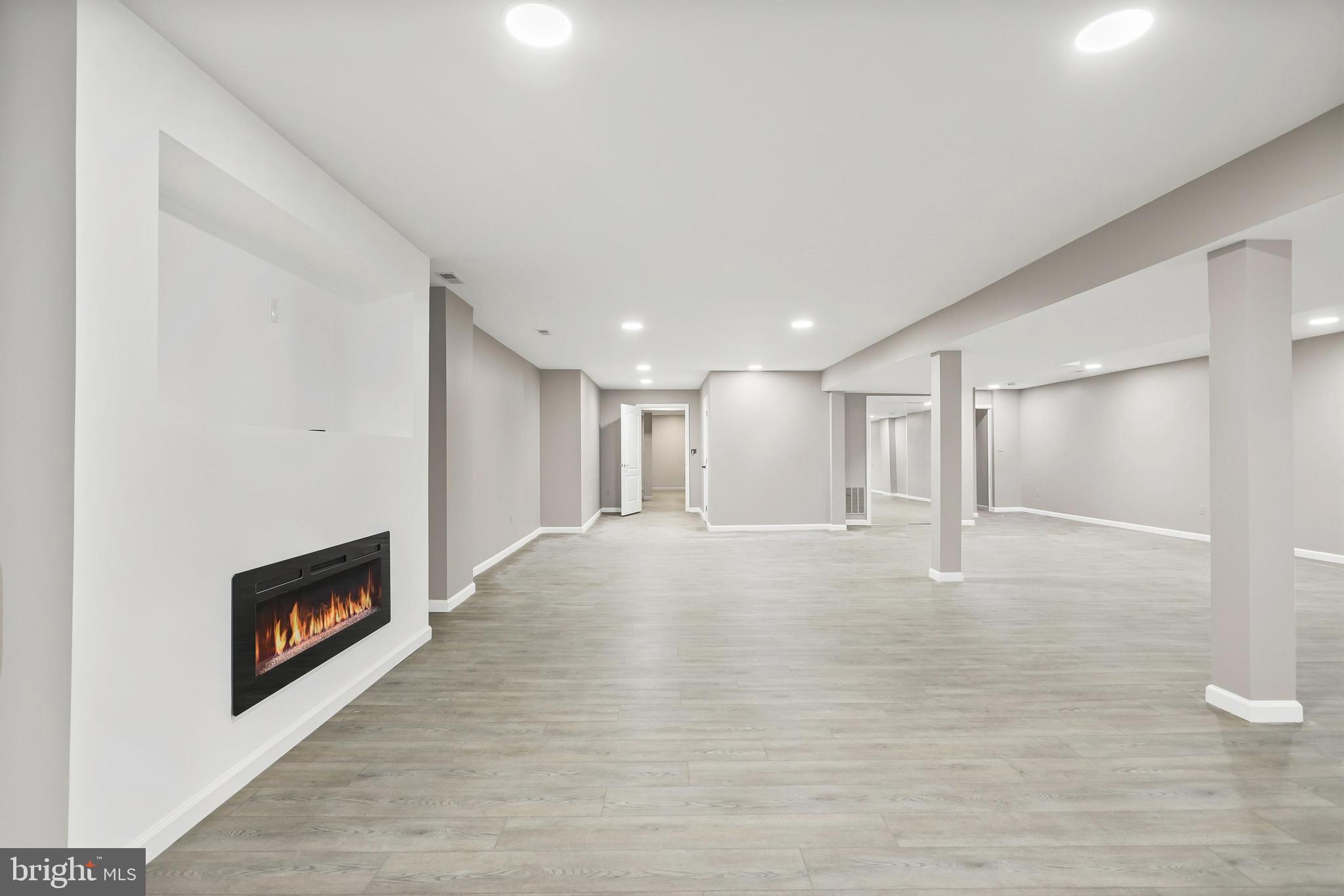 SHAWAN AT HUNT VALLEY - Residential