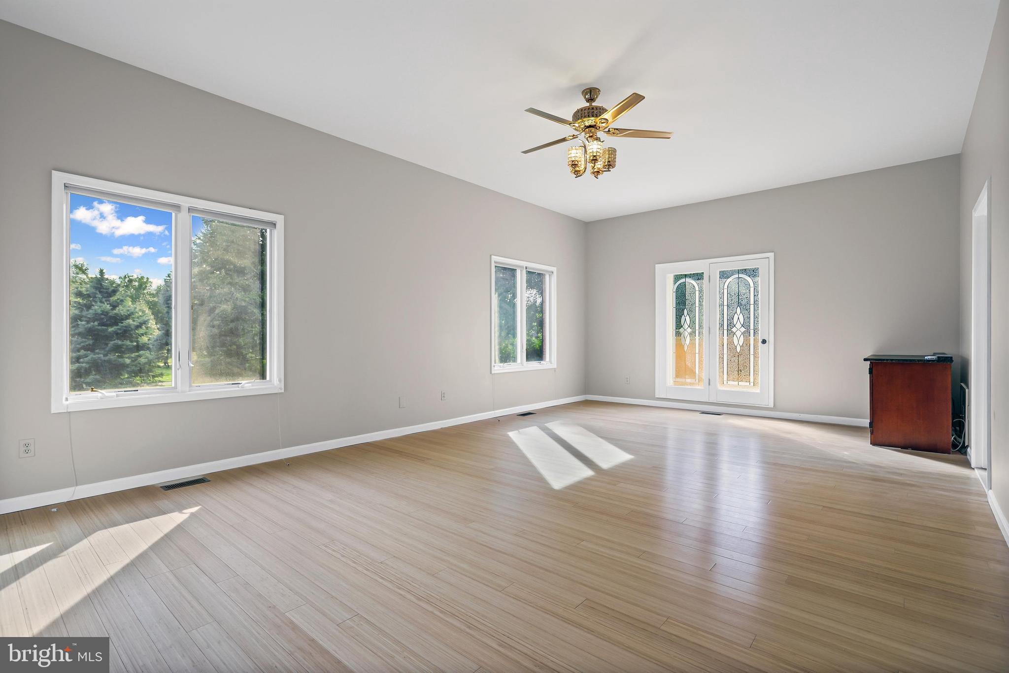 SHAWAN AT HUNT VALLEY - Residential