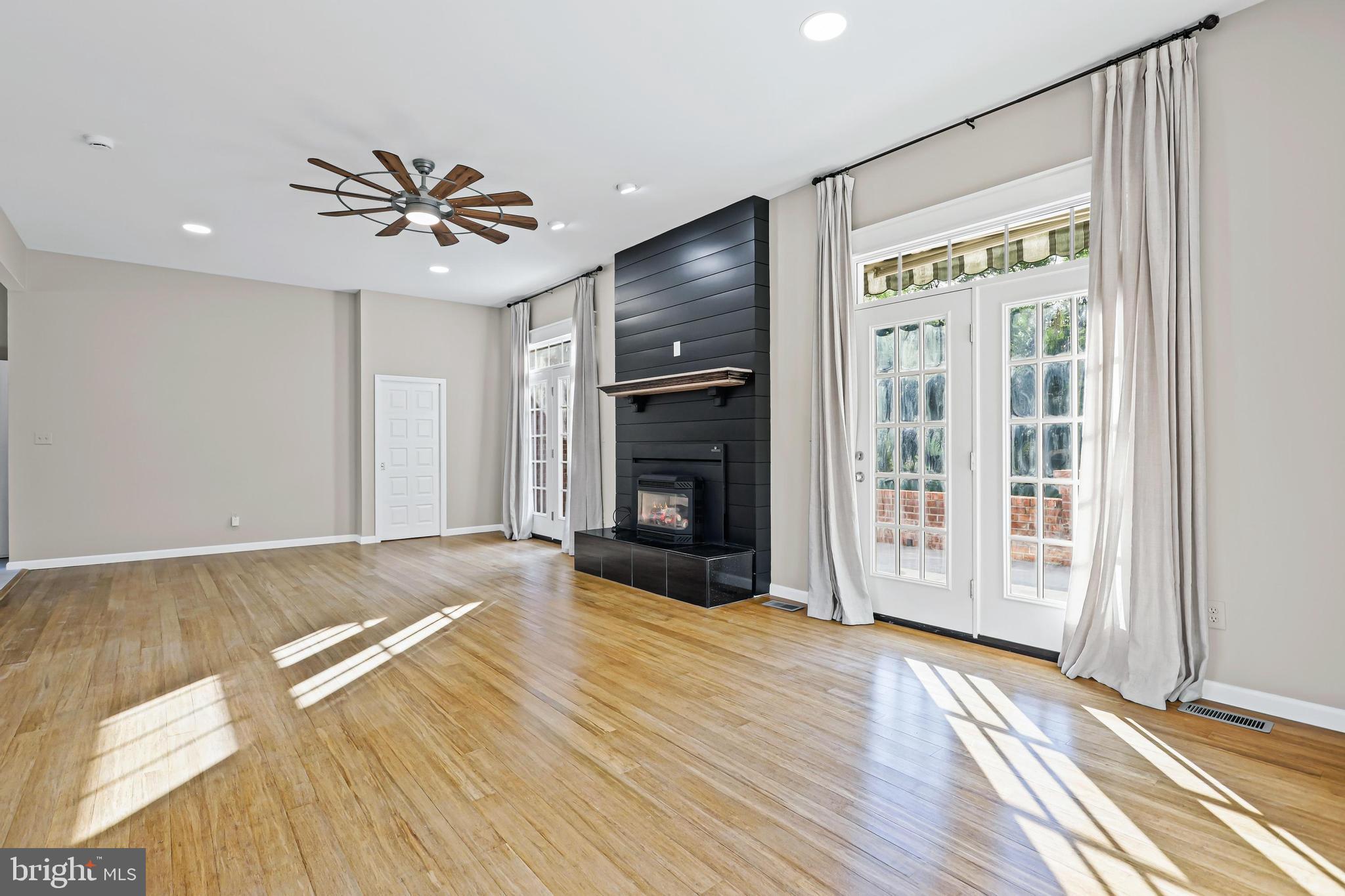 SHAWAN AT HUNT VALLEY - Residential